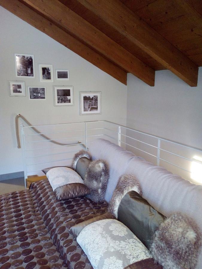 Relais Profumo Di Vino Panzió Borgomanero Kültér fotó